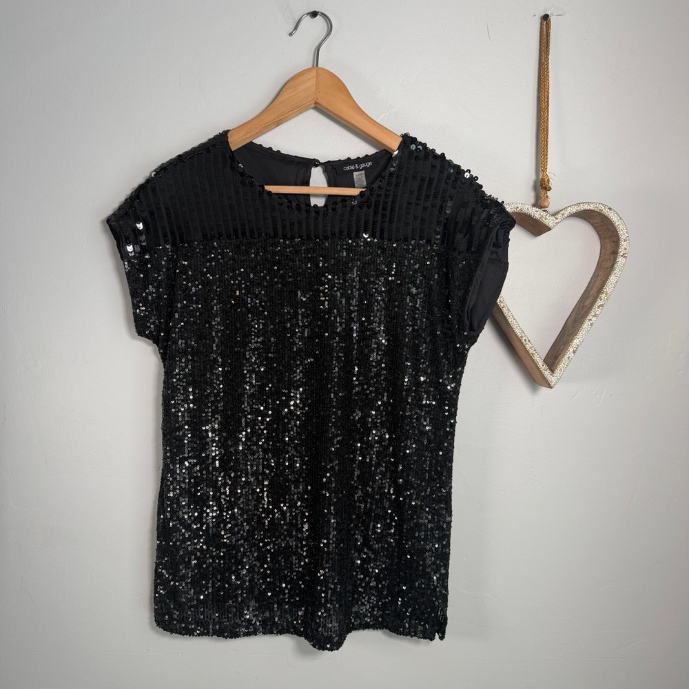Cable & Gauge Sequined Cap Sleeve Glam Indie Festive Top SMALL Jet Black - Picture 2 of 11